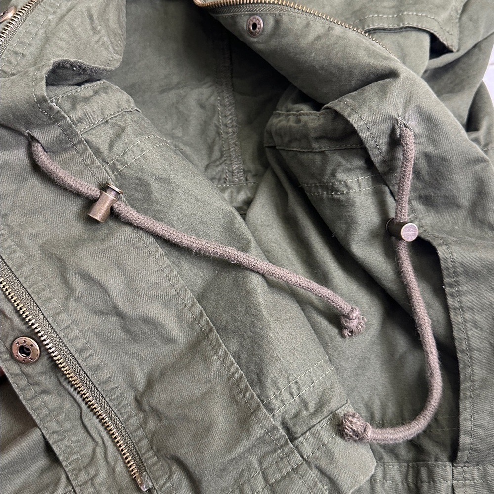 Vigoss Olive Green Embroidered Floral Sleeves Utility Jacket Womens Large - Picture 6 of 12